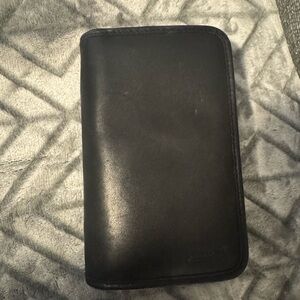 Vintage Coach Black Leather Zip-around case